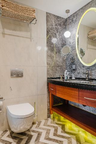 Room Room
