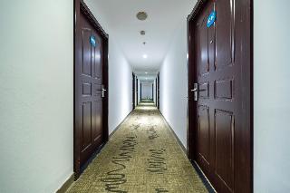 Hanting Hotel Shanghai Lujiazui Zhangyang Road