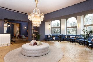 Alice Hotel