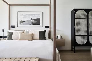 Room Room