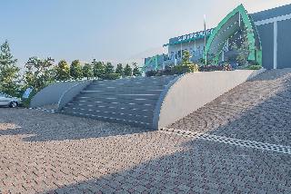 Formerly RedDoorz Syariah @ Sarongge Cianjur