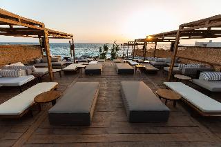 Be Batroun Beach Hotel