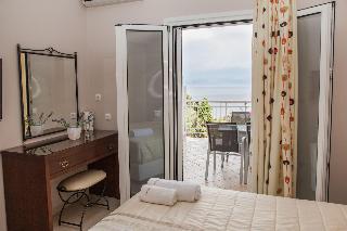 Brentanos Apartments ~ A ~ View of Paradise