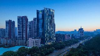 Holiday Inn Express Yangjiang City Center
