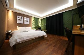 Brown-Dot Hotel Cheonan