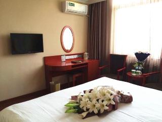 Room Room