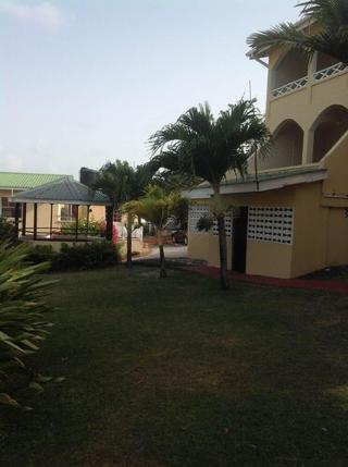Wave Crest Suites