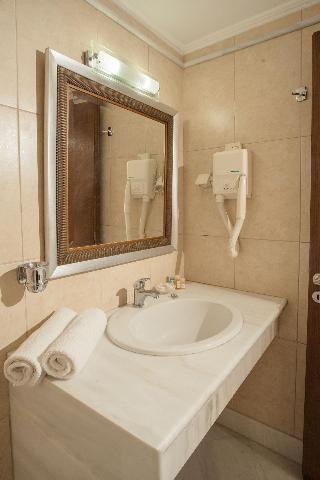 Elizabeth Suites