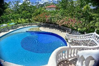Banana Bank Lodge