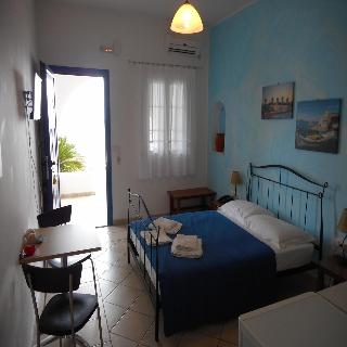 Pantonia Apartments