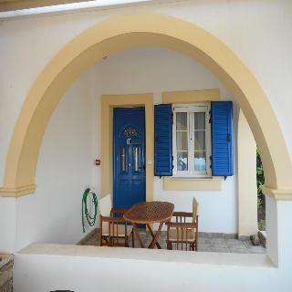 Pantonia Apartments