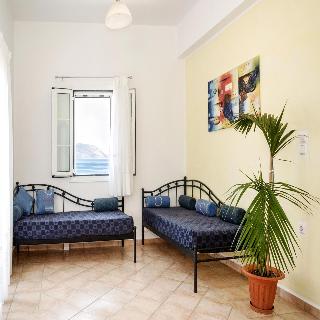 Pantonia Apartments