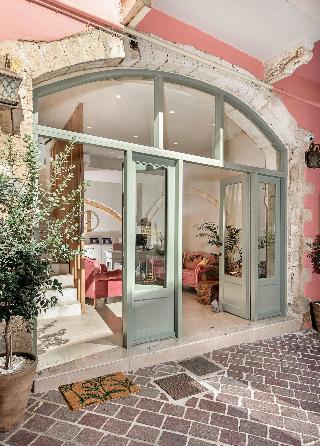 Viaggio Elegant Rooms