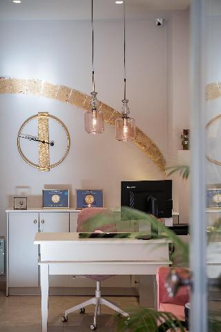 Viaggio Elegant Rooms