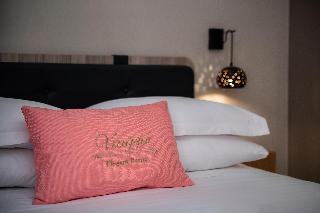 Viaggio Elegant Rooms