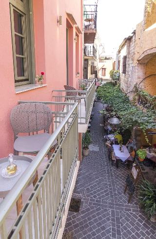 Viaggio Elegant Rooms