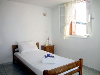 Alonistra Oia Houses