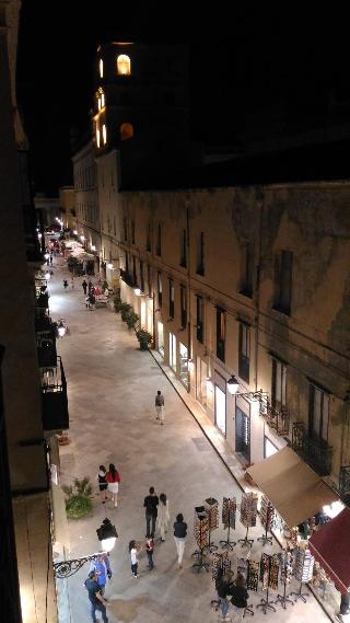 Angelo Apartments