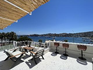 Casamia Boutique Hotel