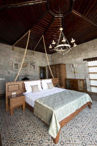 Assos Dionysos Hotel
