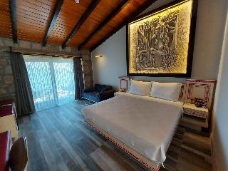 Assos Dionysos Hotel