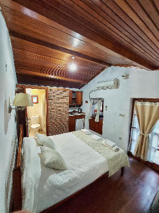 Amaranda Ada Evi - Adults Only