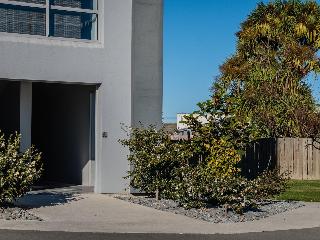 Coastal Ridge Apartments