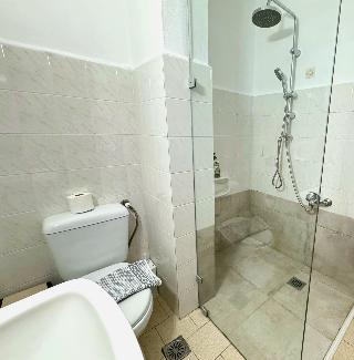 Domenica Apartments