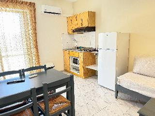 Domenica Apartments