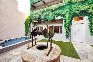 Athenian Residences