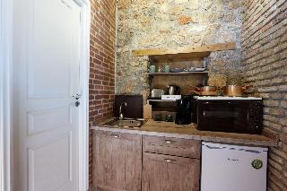 Athenian Residences