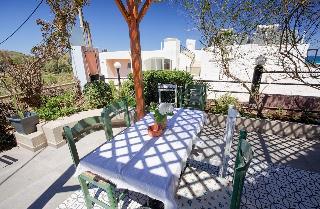 Yasmine Apartments