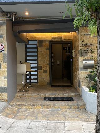 Alekos Apartments I (Netflix)