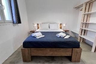 Amperian Mykonos Suites