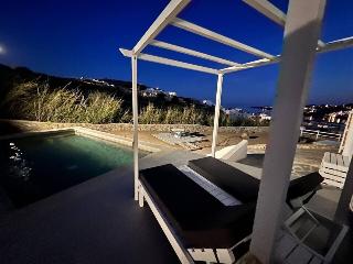 Amperian Mykonos Suites