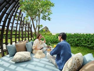 Pullman Lombok Merujani Mandalika Beach Resort