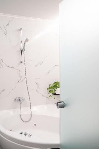 Chroma Fashion Rooms & Apartments