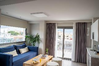 Chroma Fashion Rooms & Apartments