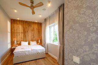 Room Room