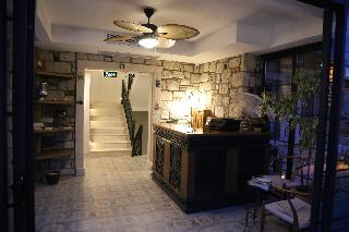 AlaBora Hotel - AlaÃ§atÄ±