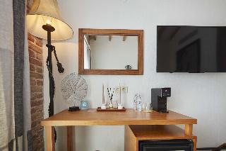 AlaBora Hotel - AlaÃ§atÄ±