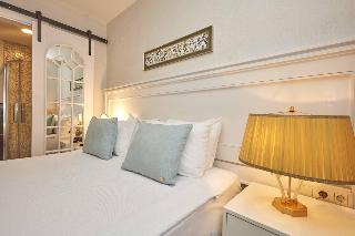 AlaBora Hotel - AlaÃ§atÄ±