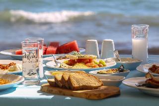 Teos Ormanci Tatil Koyu