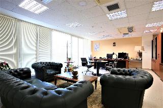 GK Airport Suites