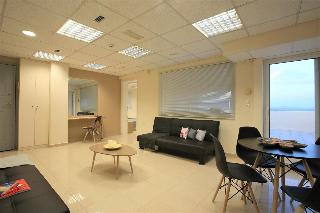 GK Airport Suites