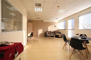 GK Airport Suites