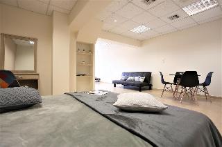 GK Airport Suites