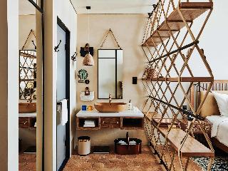 Room Room