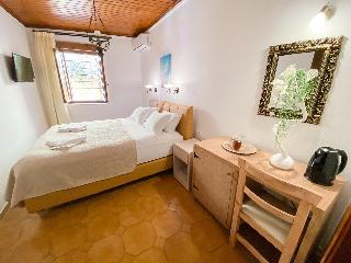Casa Dasyra