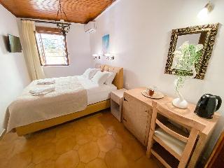 Casa Dasyra